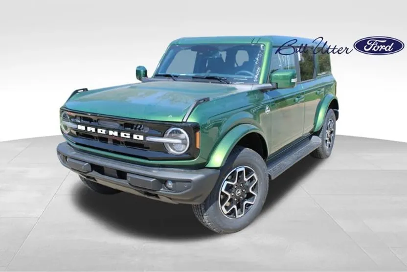 2025 Ford Bronco Outer Banks photo 1