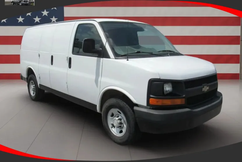 2015 Chevrolet Express 2500 Cargo Van photo 1