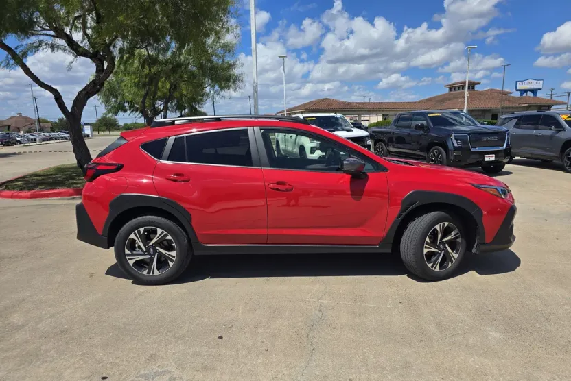 2024 Subaru Crosstrek Premium photo 1
