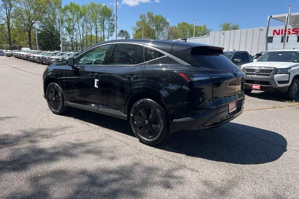 2025 Nissan Murano SV photo 1