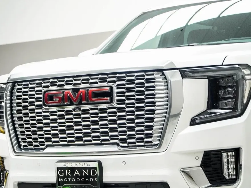 2022 Gmc Yukon XL Denali photo 1