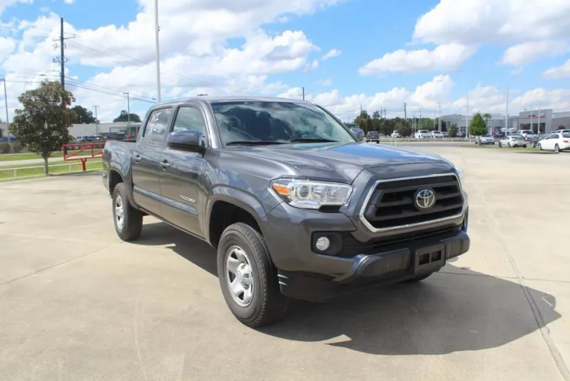 2023 Toyota Tacoma SR photo 1