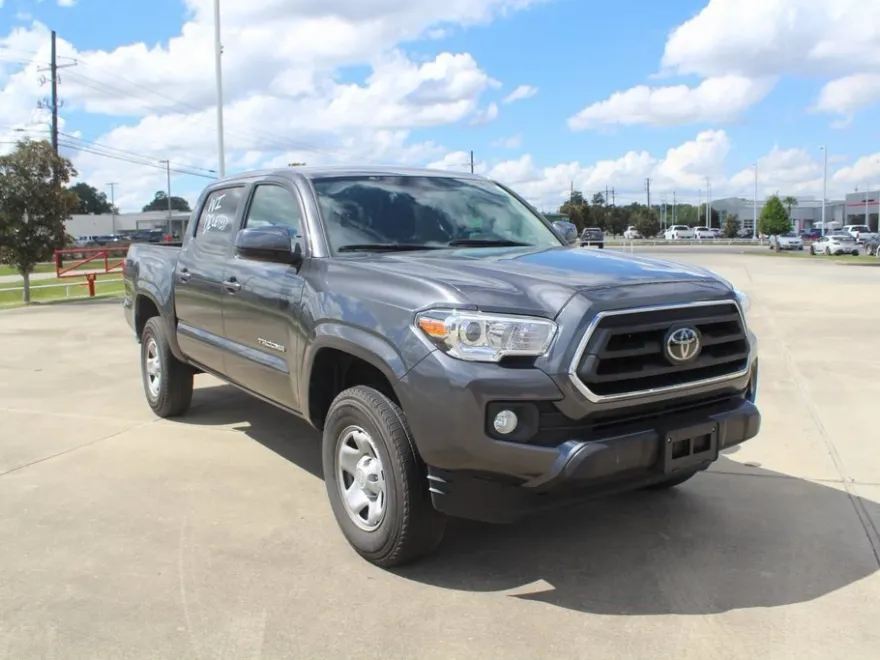 2023 Toyota Tacoma SR photo 1