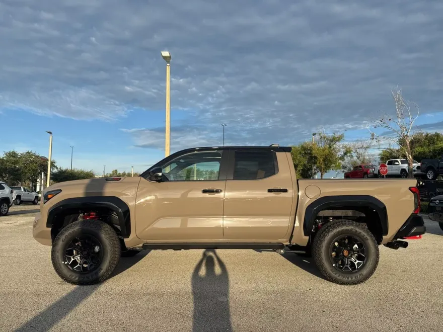 2025 Toyota Tacoma TRD Pro photo 1