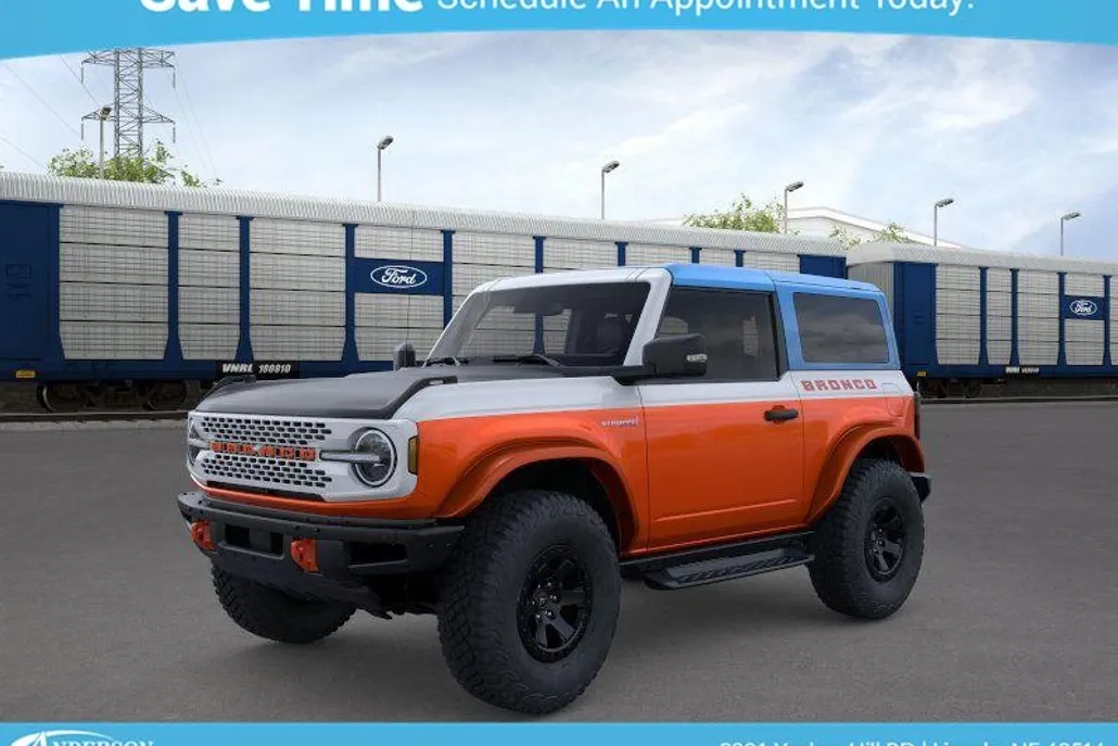 2025 Ford Bronco First Edition photo 1