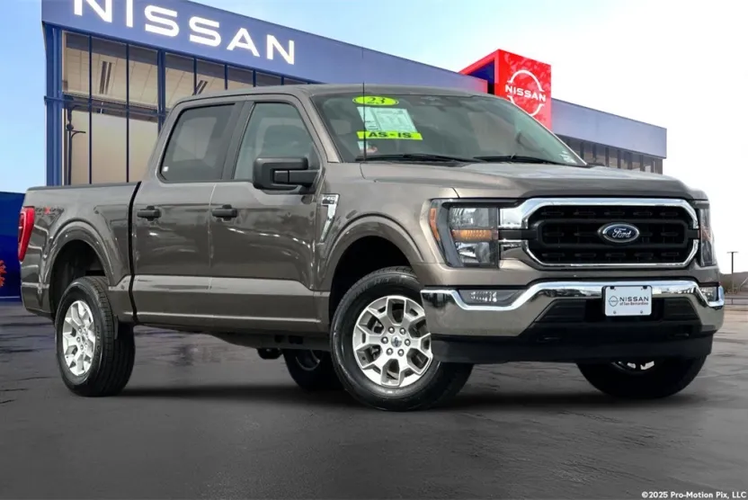 2023 Ford F-150 XLT photo 1