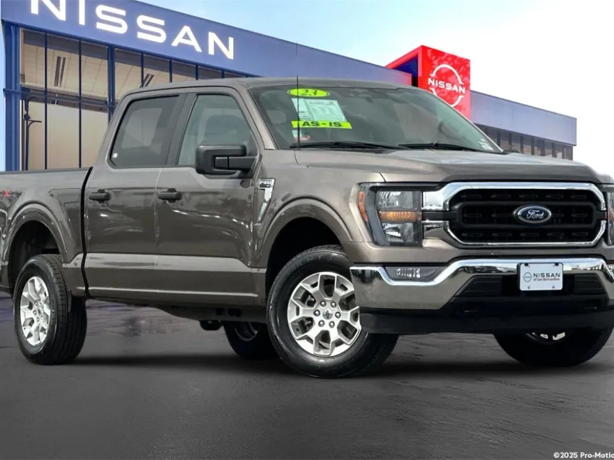 2023 Ford F-150 XLT photo 1