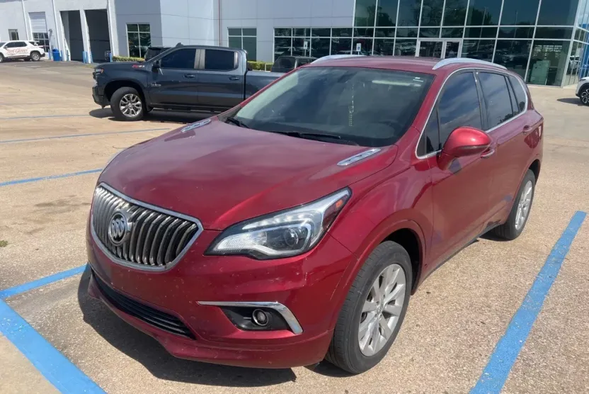 2017 Buick Envision Essence photo 1