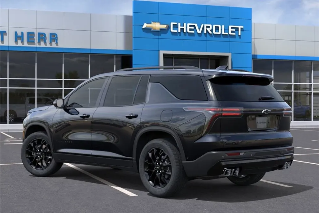 2026 Chevrolet Traverse photo 1