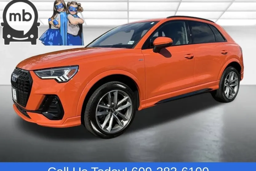 2024 Audi Q3 S line Premium Plus photo 1