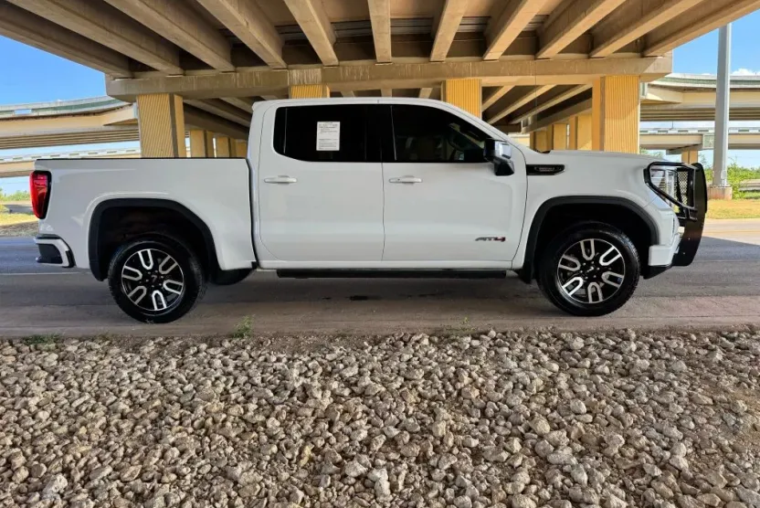 2023 Gmc Sierra 1500 AT4 photo 1