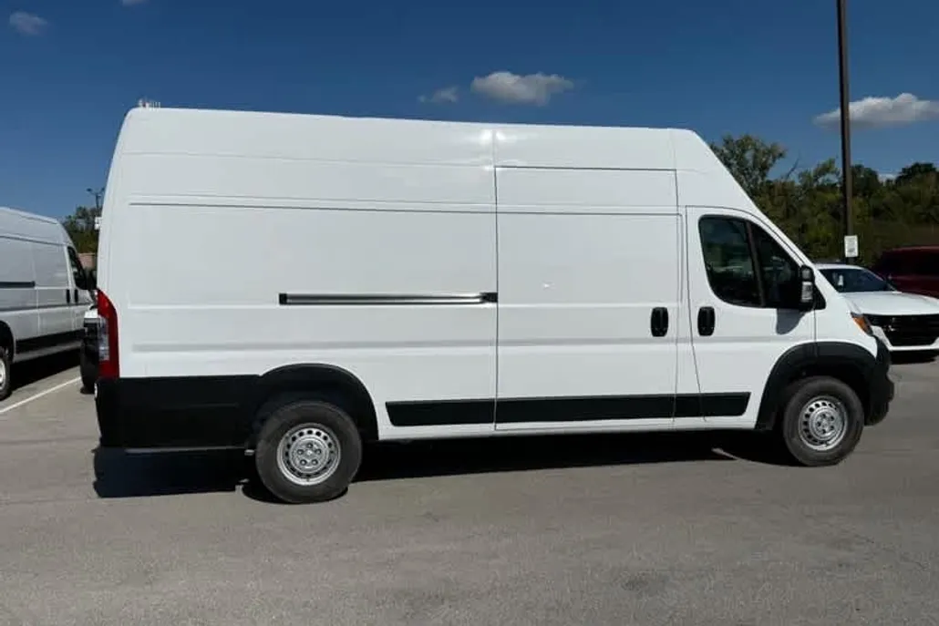 2025 Ram ProMaster 3500 photo 1