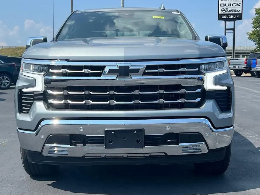 2026 Chevrolet Silverado 1500 LTZ photo 1