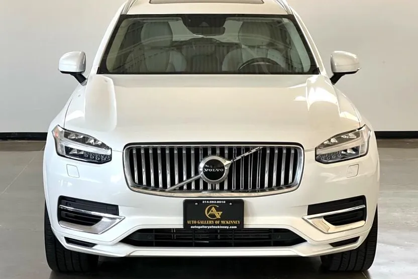 2021 Volvo XC90 T8 Inscription photo 1