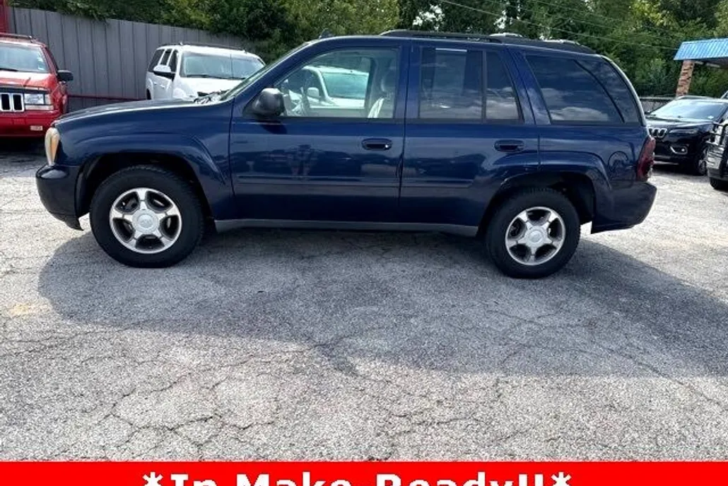 2008 Chevrolet Trailblazer LT photo 1