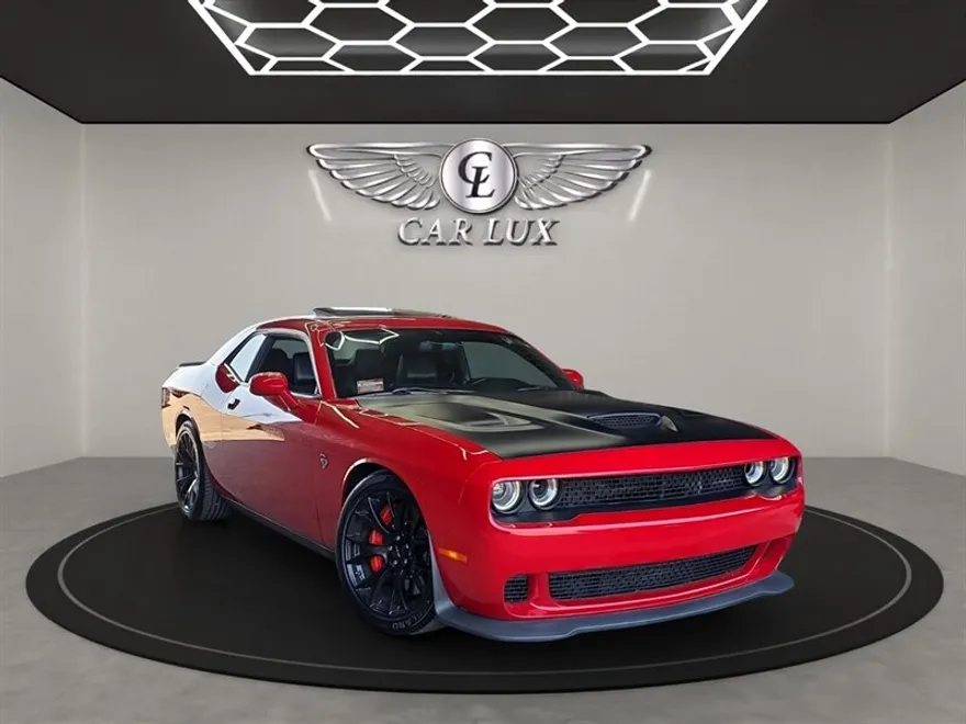 2016 Dodge Challenger SRT8 Hellcat photo 1