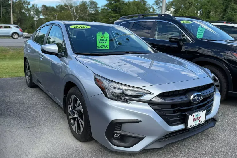 2025 Subaru Legacy Premium photo 1