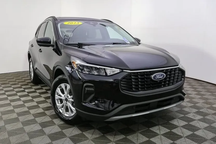 2023 Ford Escape Active photo 1