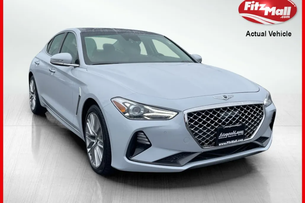 2020 Genesis G70 2.0T photo 1