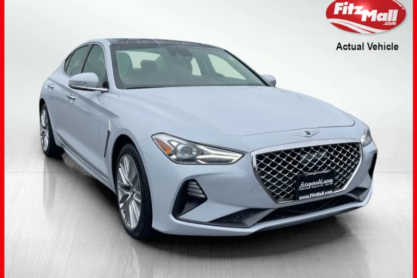 2020 Genesis G70 2.0T photo 1