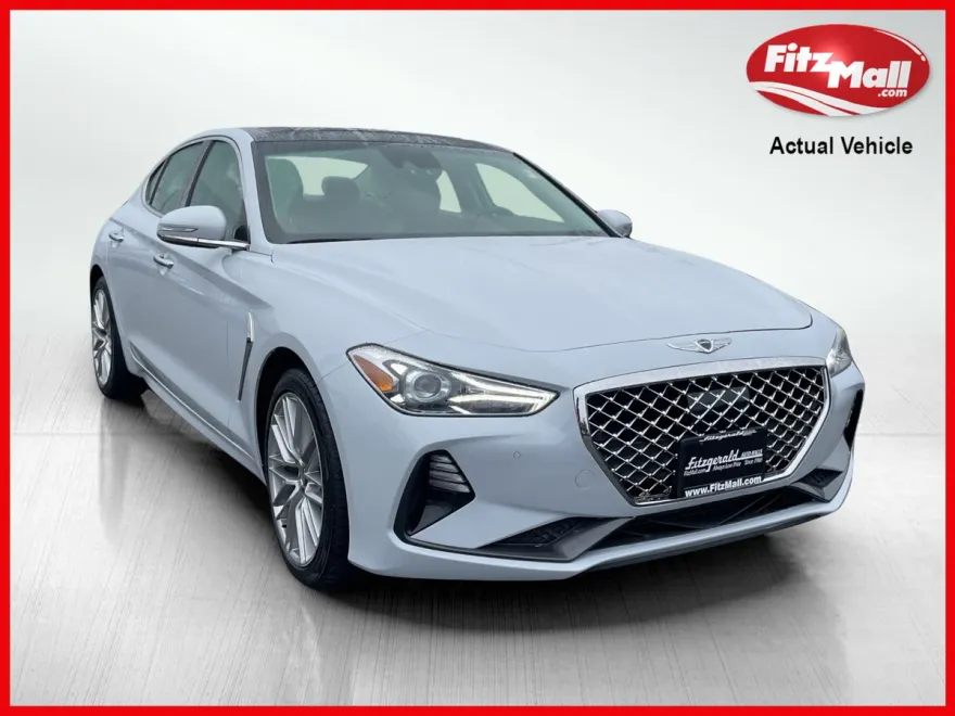 2020 Genesis G70 2.0T photo 1