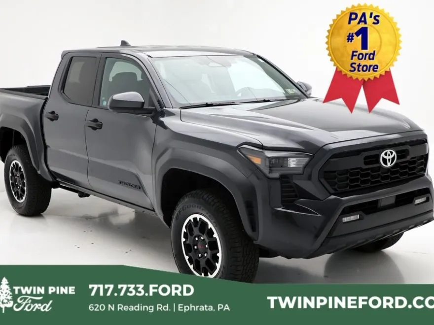 2024 Toyota Tacoma TRD Off-Road photo 1