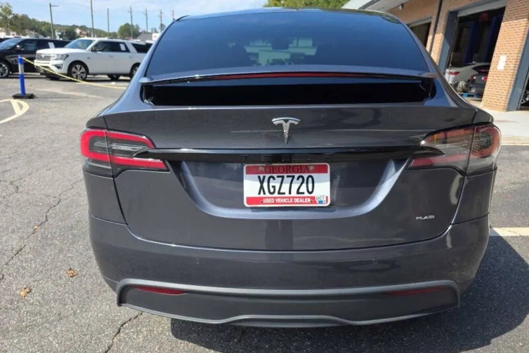2022 Tesla Model X Plaid photo 1