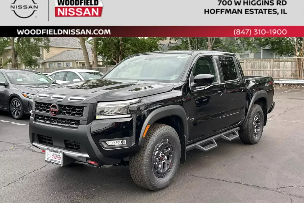 2025 Nissan Frontier PRO-4X Crew Cab photo 1