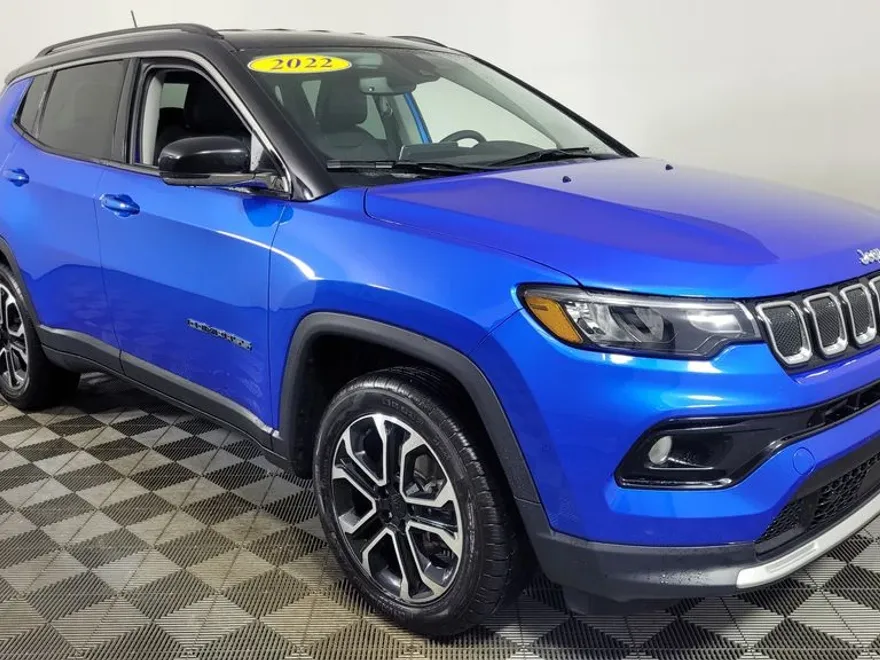 2022 Jeep Compass Limited photo 1