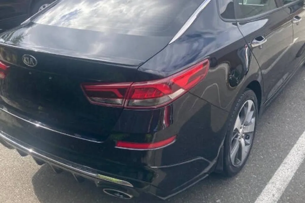 2020 Kia Optima LX photo 1