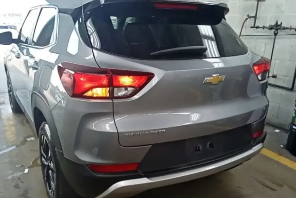 2023 Chevrolet Trailblazer LT photo 1