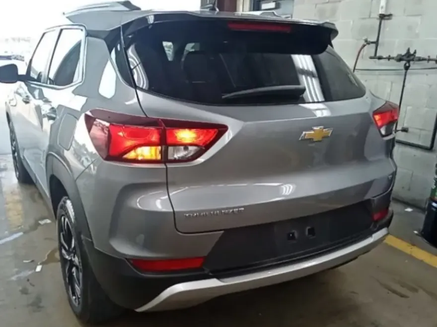 2023 Chevrolet Trailblazer LT photo 1