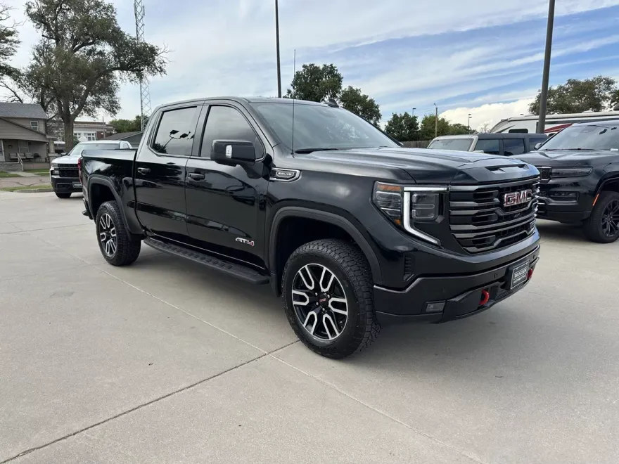 2026 Gmc Sierra 1500 AT4 photo 1