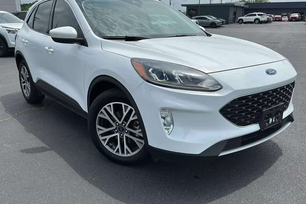2021 Ford Escape SEL photo 1