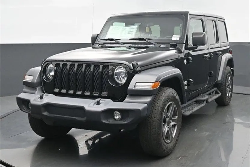 2018 Jeep Wrangler Unlimited Sport S photo 1