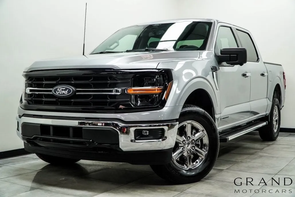2024 Ford F-150 XLT photo 1