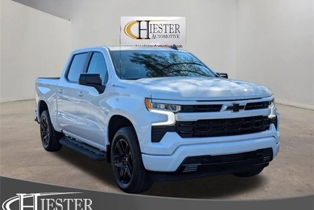 2025 Chevrolet Silverado 1500 RST photo 1