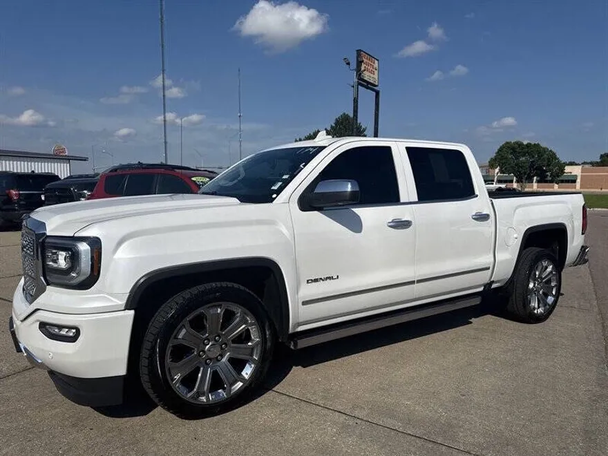 2017 Gmc Sierra 1500 Denali photo 1