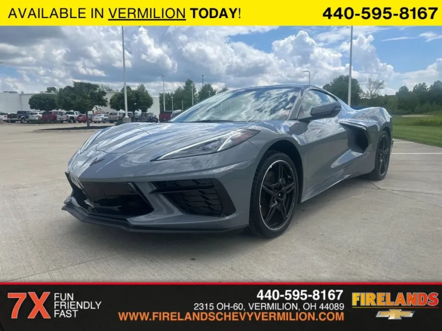 2024 Chevrolet Corvette Stingray 2LT photo 1