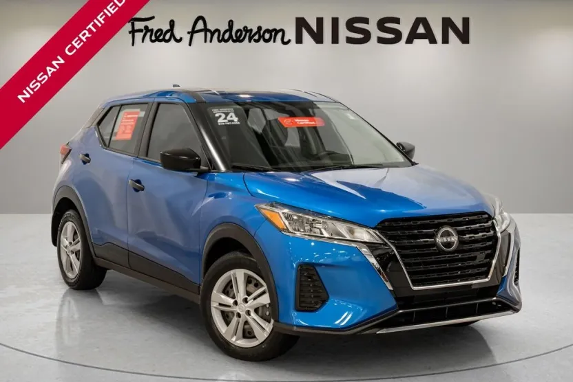 2024 Nissan Kicks S photo 1