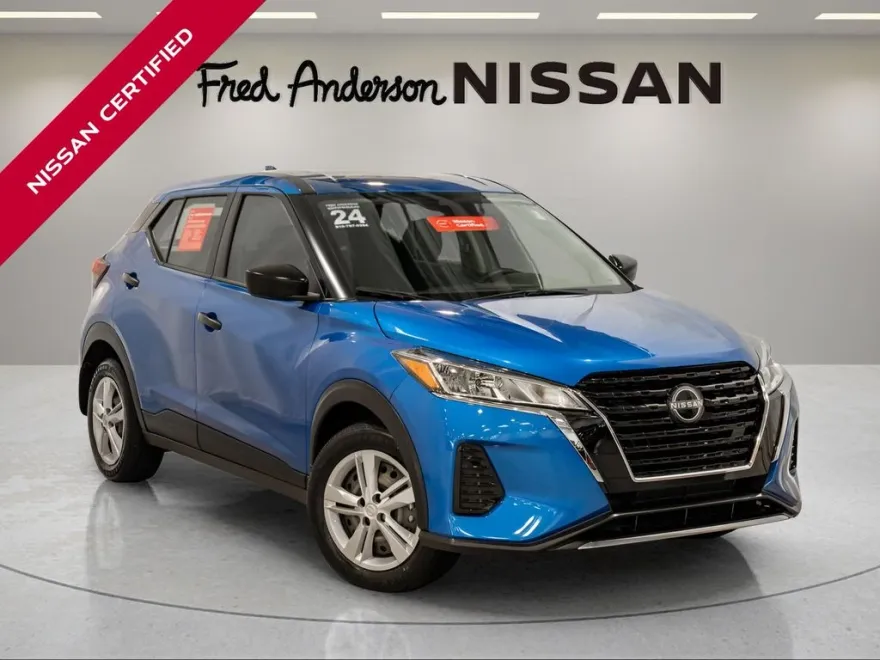 2024 Nissan Kicks S photo 1