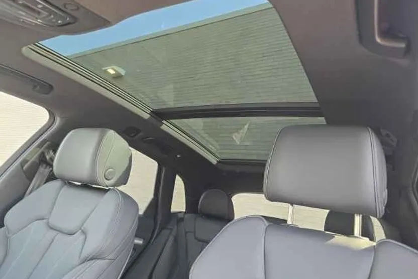 2025 Audi Q5 S line Premium 45 TFSI photo 1