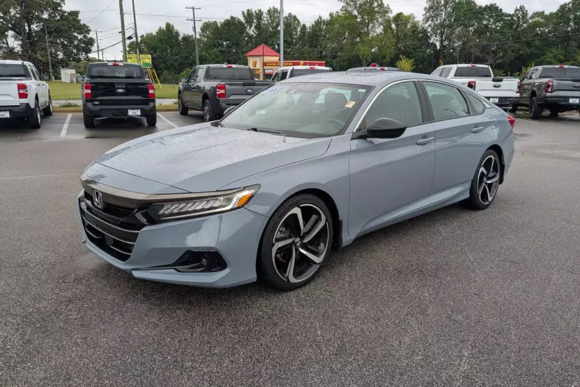 2022 Honda Accord Sport 2.0T photo 1
