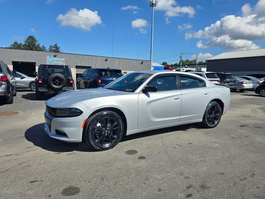 2023 Dodge Charger SXT AWD photo 1