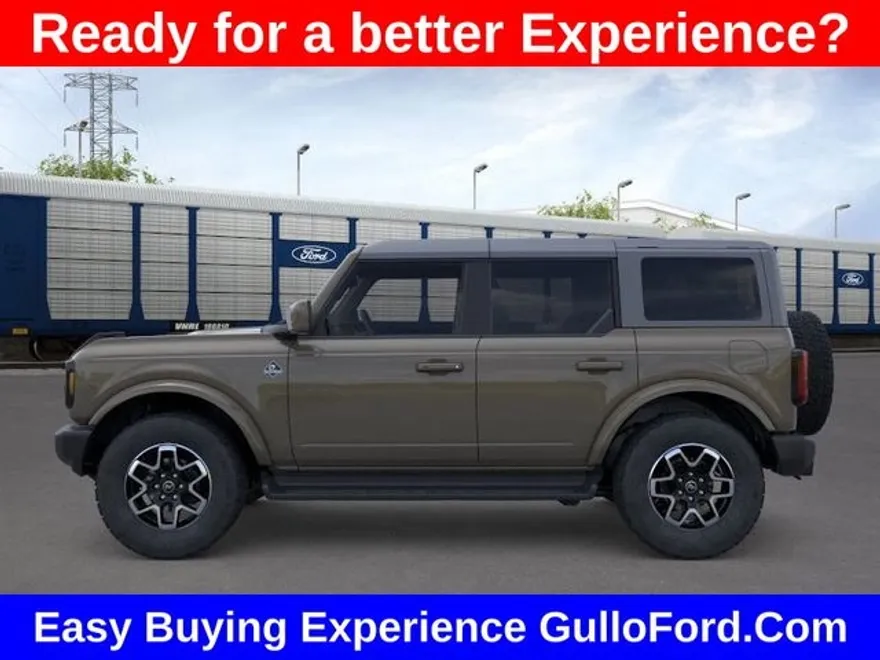 2025 Ford Bronco Outer Banks photo 1