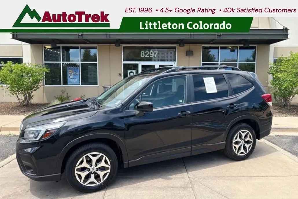 2021 Subaru Forester Premium photo 1