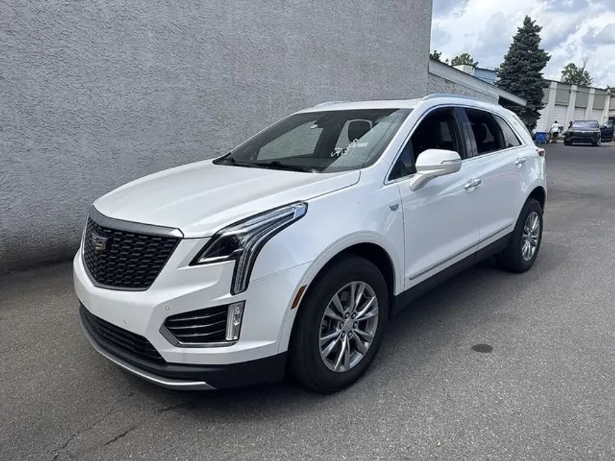 2022 Cadillac XT5 Premium Luxury photo 1
