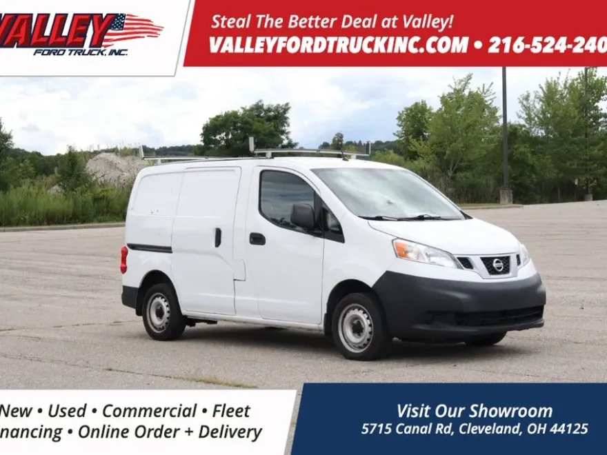 2019 Nissan NV200 S photo 1