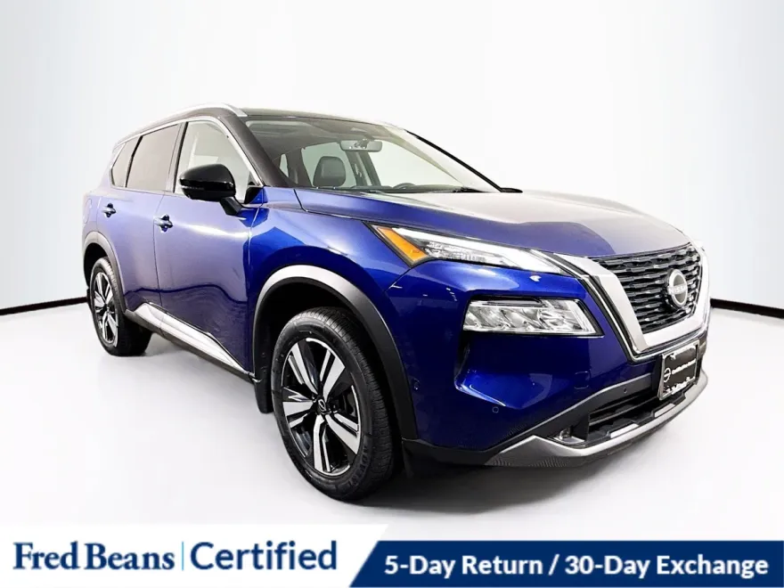 2022 Nissan Rogue SL photo 1