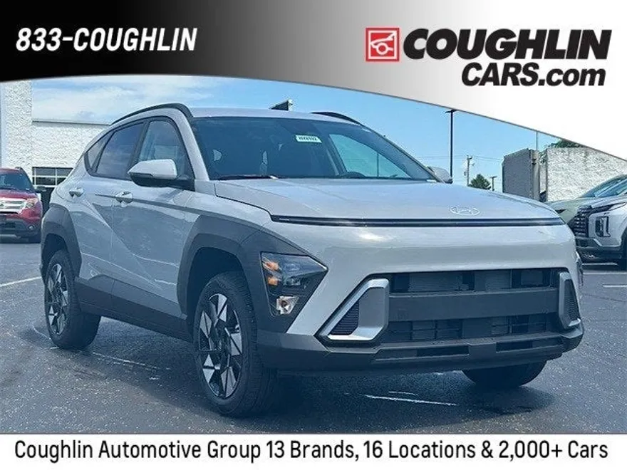 2025 Hyundai Kona SEL photo 1